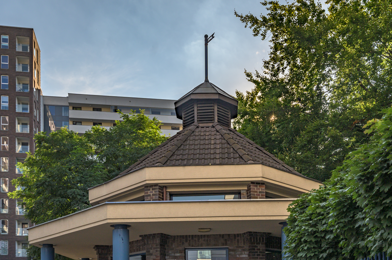 Zdjęcie architektury budynku Ujęcie wody oligoceńskiej